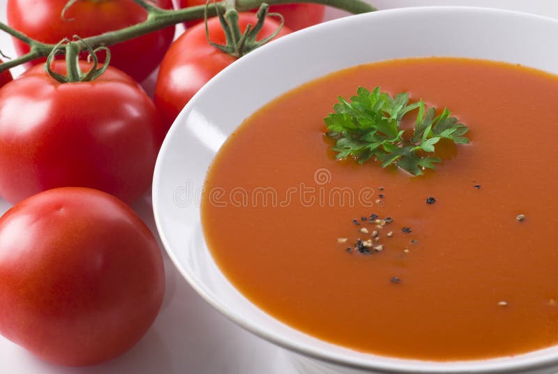 Minestra del pomodoro fotografie stock libere da diritti Minestra del pomodoro fotografie stock libere da diritti