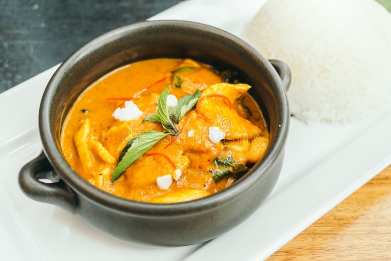 Minestra di pollo del curry di Panang immagini stock Minestra di pollo del curry di Panang immagini stock