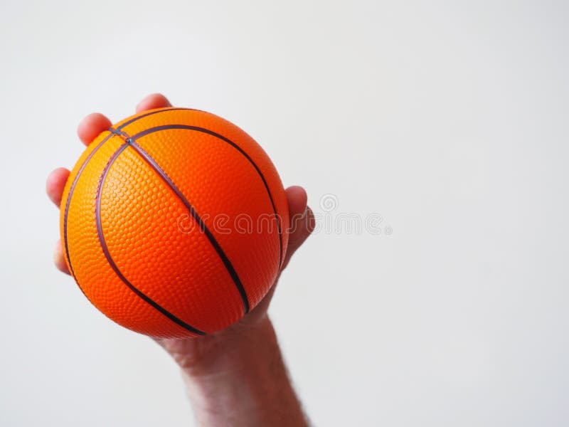 gek geworden Tegenstrijdigheid Archaïsch Mini Basketball in a Hand on a Bright Background Stock Photo - Image of  competitive, equipment: 171726294