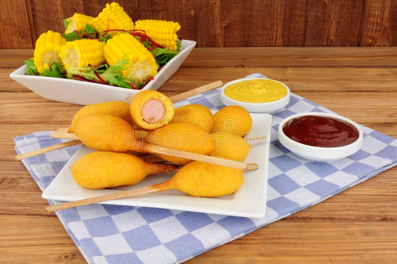 Mini Partyjny Corndogs fotografia royalty free