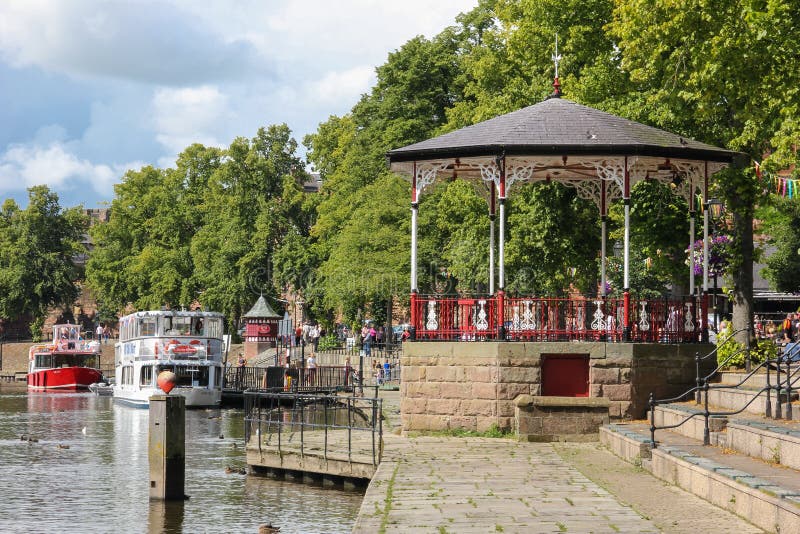 Miradouro no cais de Dee do rio. Chester. Inglaterra imagem de stock