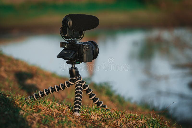 Mirrorless Digital Camera and Microphone Recording in Nature Broadcast
