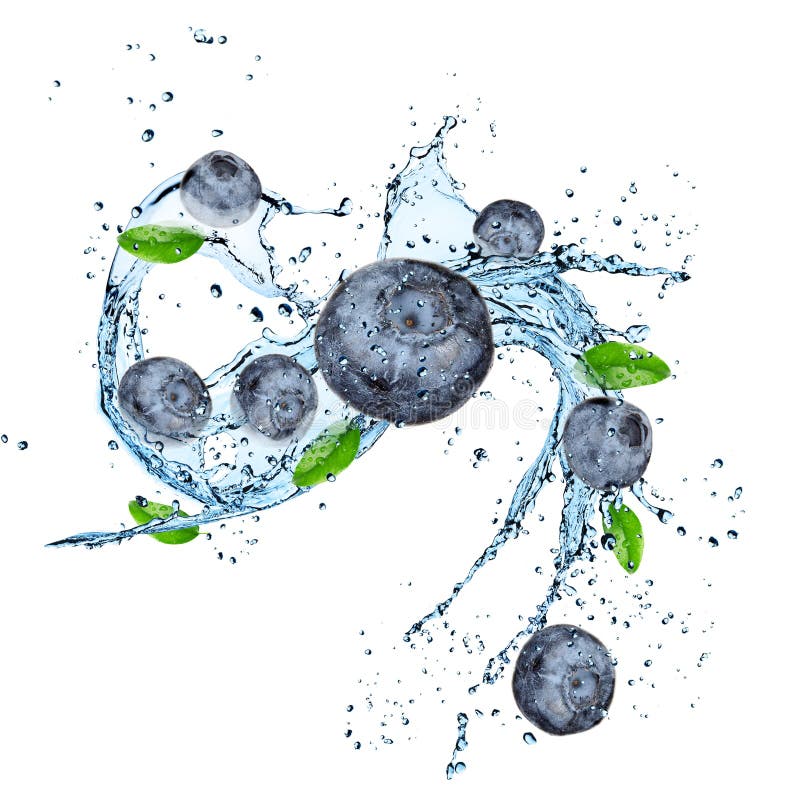 Mirtillo fresco con la spruzzata dell'acqua fotografia stock