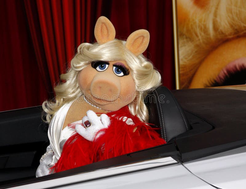 Miss Piggy, the Muppets editorial stock photo. Image of miss - 22787353