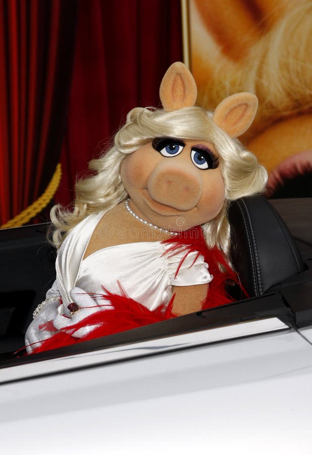 Miss Piggy, the Muppets editorial stock photo. Image of miss - 22787353