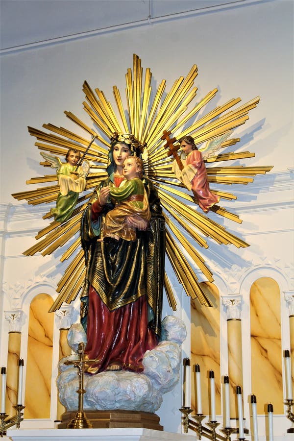 Missão velha de Adobe, nossa senhora da igreja Católica perpétua da ajuda, Scottsdale, o Arizona, Estados Unidos fotografia de stock royalty free Missão velha de Adobe, nossa senhora da igreja Católica perpétua da ajuda, Scottsdale, o Arizona, Estados Unidos fotografia de stock royalty free