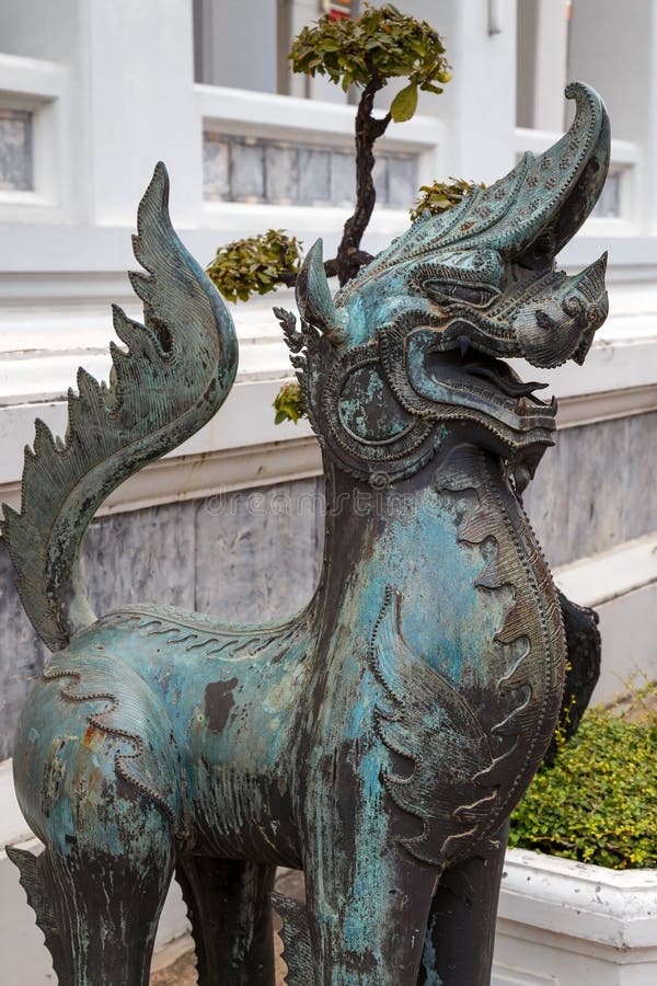 Mistyczna opiekun statua przy Watem Pho w Bangkok (Pho świątynia) obrazy stock Mistyczna opiekun statua przy Watem Pho w Bangkok (Pho świątynia) obrazy stock