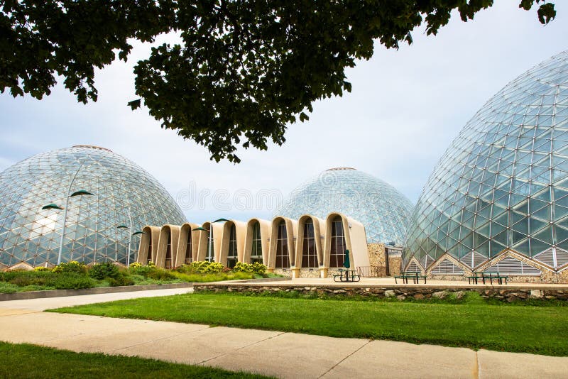 Mitchell Domes, conservatorio di Milwaukee Wisconsin