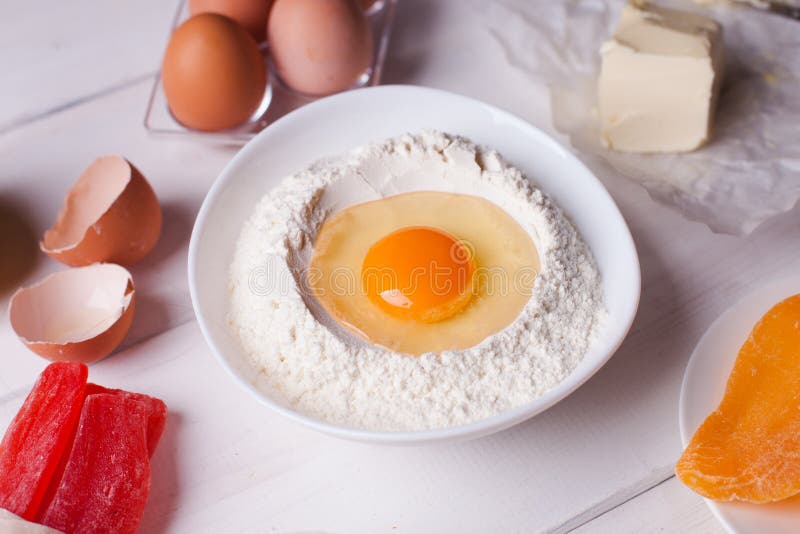 Mix the Ingredients and Kitchen Utensils, Candied Fruit for Baking