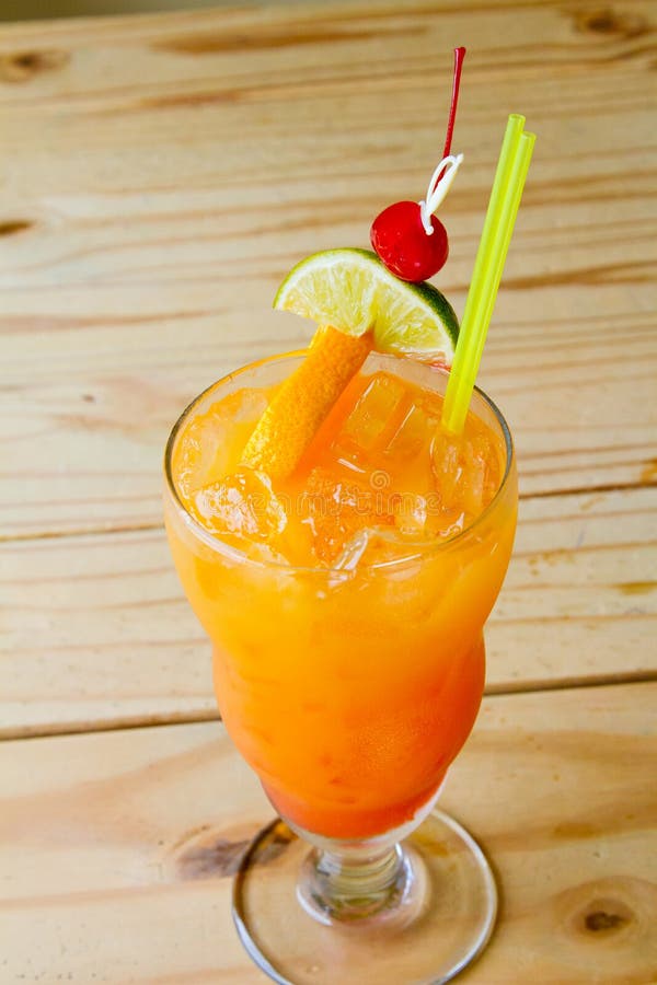 286 Drink Specials Stock Photos Free & RoyaltyFree Stock Photos from Dreamstime