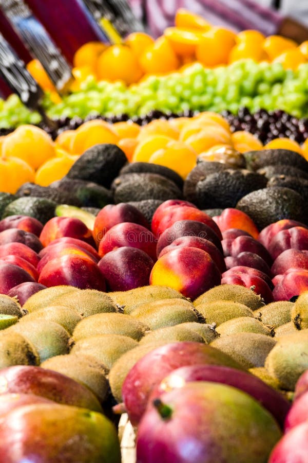 Mixed fruits in market stock image. Image of antioxidant 33563911