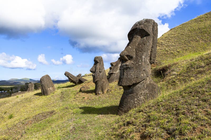 Ellos son hombre Datos numéricos tallado de acuerdo a sobre el chileno polinesio isla de pascua de resurrección isla entre anos 1250 a 1500.