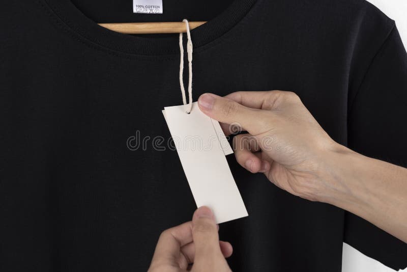 Download 1 905 Label Mockup Shirt Photos Free Royalty Free Stock Photos From Dreamstime