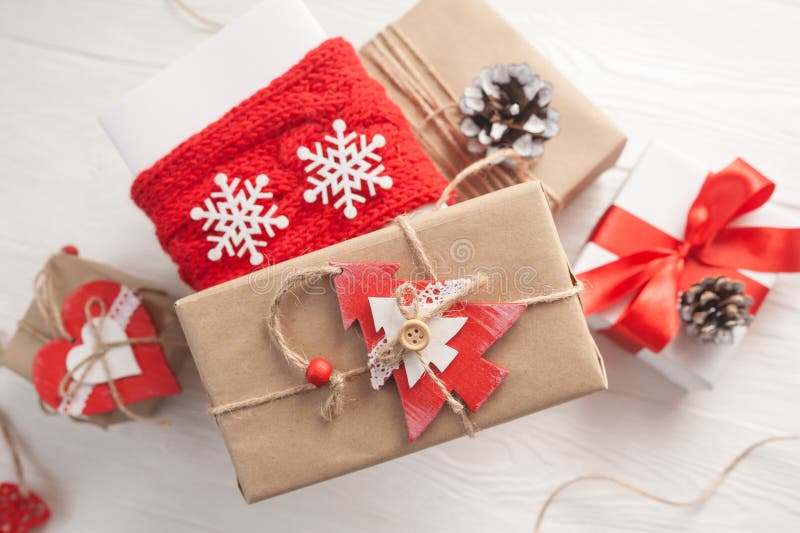 Download Mockup Christmas Kraft Gift Boxes With Xmas Wooden Toys On ...