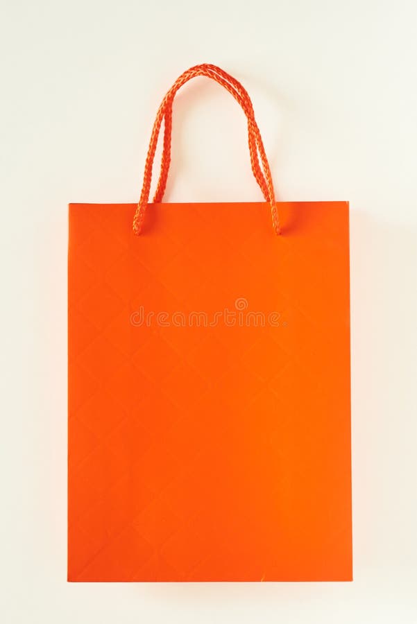 Download Blank Mockup Of Shopping Bag From Recycle Paper Isolated ...