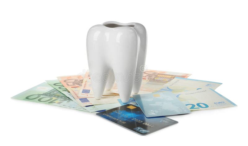 Dent Et Une Pièce D'un Euro Sur Un Oreiller En Cuir Noir Image stock -  Image du isolement, dentiste: 254993799