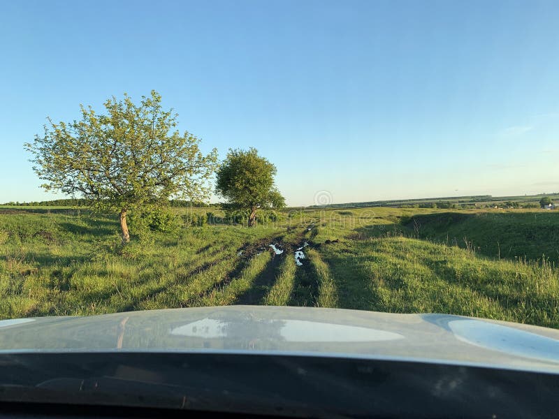 Modderweg stock foto