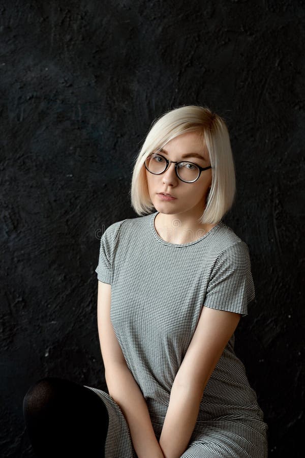 Model Blonde with Short Hair Wearing Glasses Stock Image - Image of person,  girl: 85035565