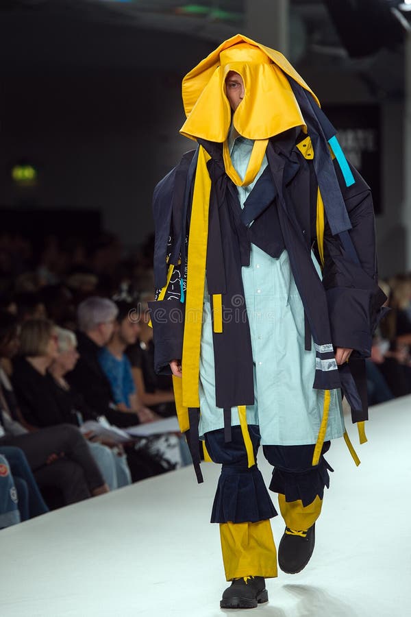 model catwalk model catwalk