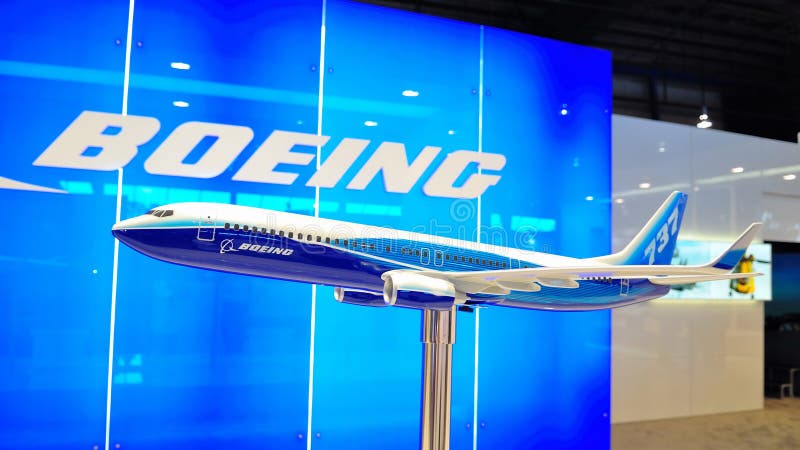 Modelo de Boeing 737-800 em Airshow fotos de stock Modelo de Boeing 737-800 em Airshow fotos de stock