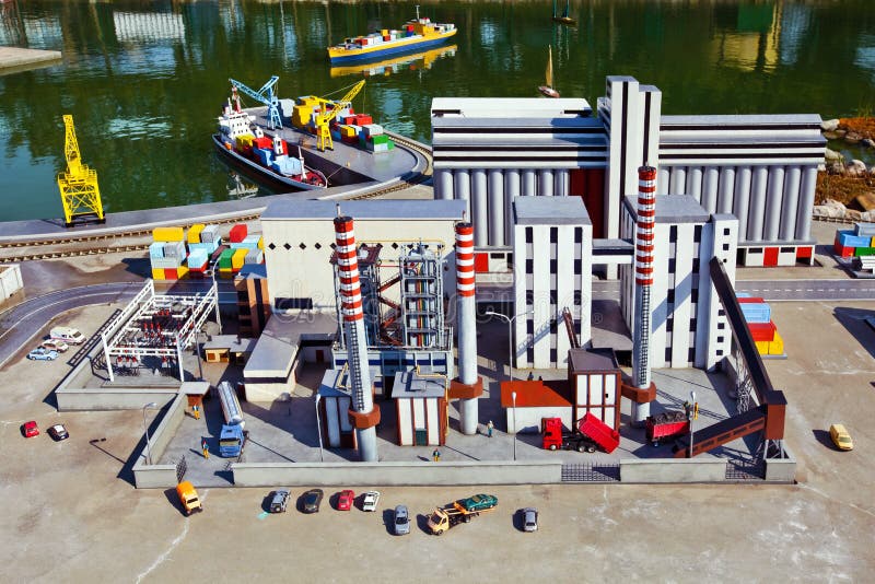 Modelo de la miniatura de la planta industrial foto de archivo libre de regalías