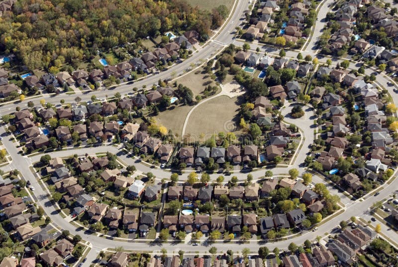 Patterns found in contemporary American suburban housing developments. Patterns found in contemporary American suburban housing developments.