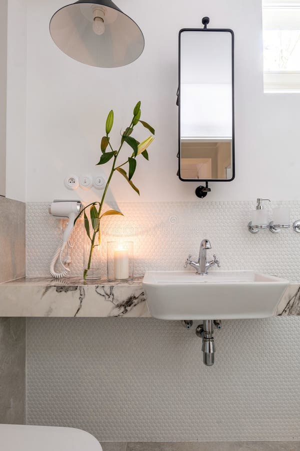 Modern Bathroom with White Sink, Rectangle Mirror, and Lamp for Lighting Stock Photo - Image of ...
