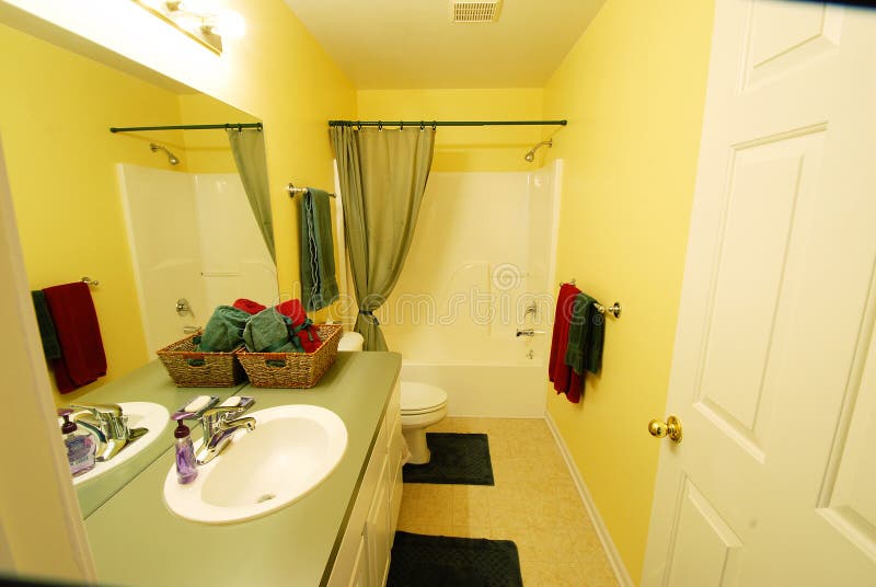 Yellow Tub Bathroom Designs