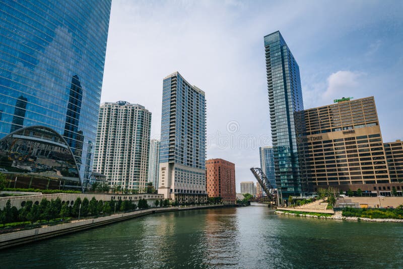 Modern Buildings Along the Chicago River in Chicago, Illinois Editorial