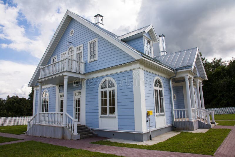 Modern country house royalty free stock photography