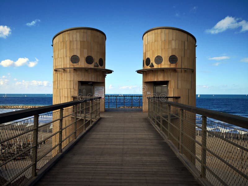 Elevator To the Beach, Albufeira Stock Photo Image of ocean, algarve
