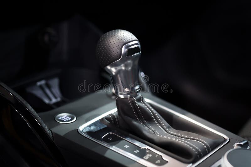 Modern shift gear in luxury car interior stock photography Modern shift gear in luxury car interior stock photography