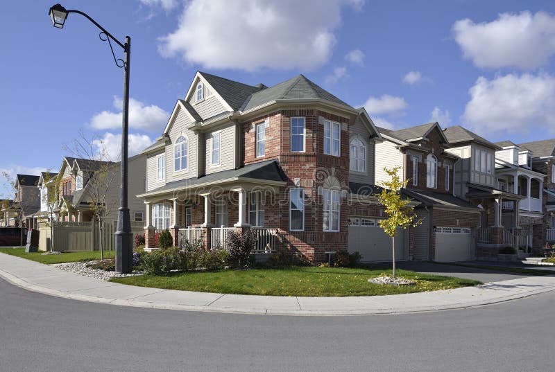 Modern Single Dwelling Home on Quiet Street