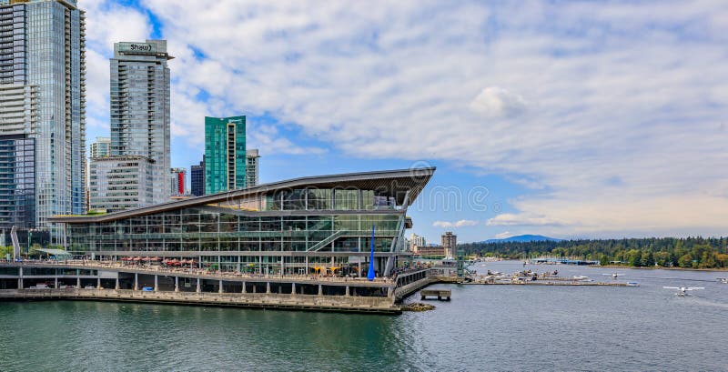 Moderne Architektur an Burrard-Landung und an Vancouver-Versammlung stockfoto Moderne Architektur an Burrard-Landung und an Vancouver-Versammlung stockfoto