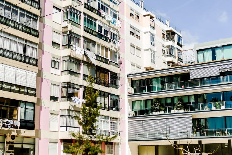 Wohnungen in Hong Kong Bei Kennedy Town Redaktionelles Stockfoto - Bild
