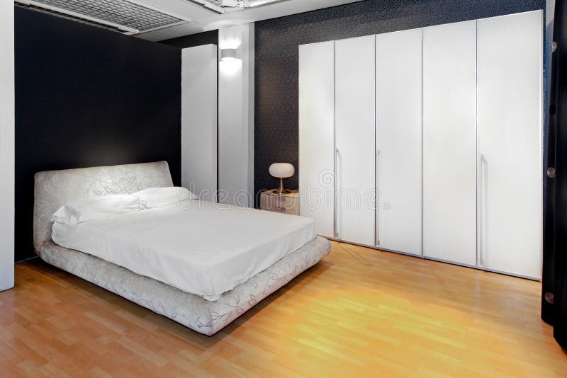 Rotes Schlafzimmer stockbild. Bild von schlafzimmer, rotes - 13853093