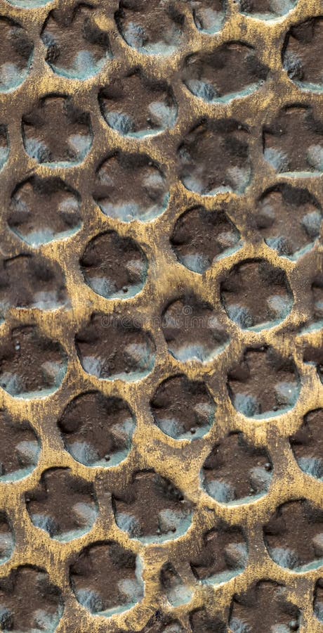 Modèle coloré sans couture des cellules en bronze Fond métallique texturisé de résumé photos stock Modèle coloré sans couture des cellules en bronze Fond métallique texturisé de résumé photos stock