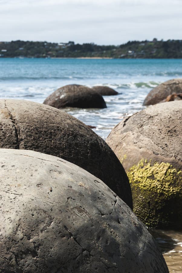 Moeraki Fluss-Steine, Neuseeland stockfotos Moeraki Fluss-Steine, Neuseeland stockfotos
