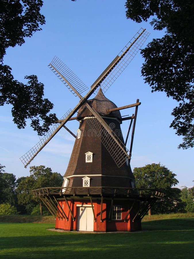 Moinho De Vento Em Kastellet, Copenhaga, Dinamarca Imagem de Stock