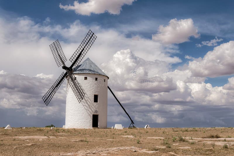 Foto de Imagens Retrô Da Medieval Moinhos De Vento e mais fotos de