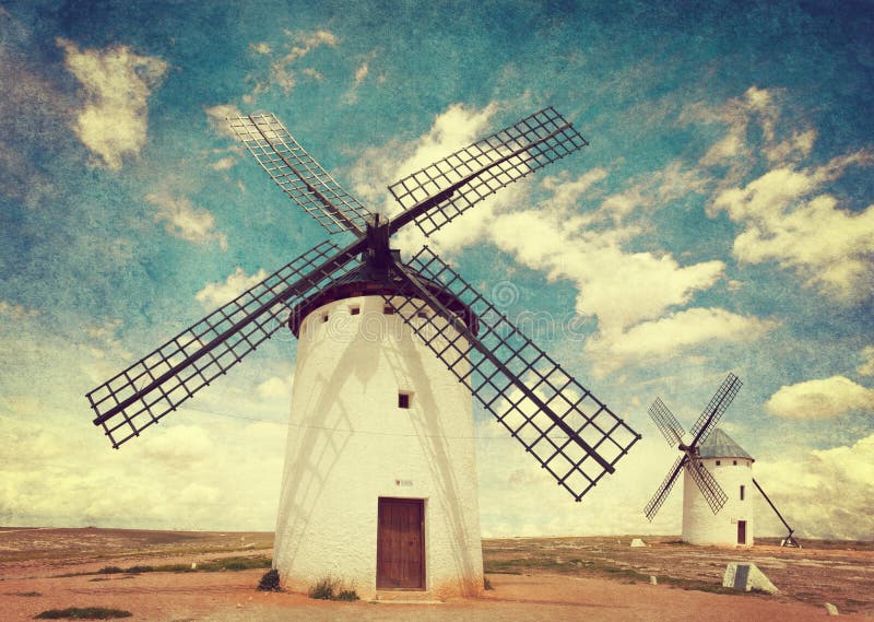 Moinho de vento medieval. foto de stock. Imagem de sunlight - 29414232