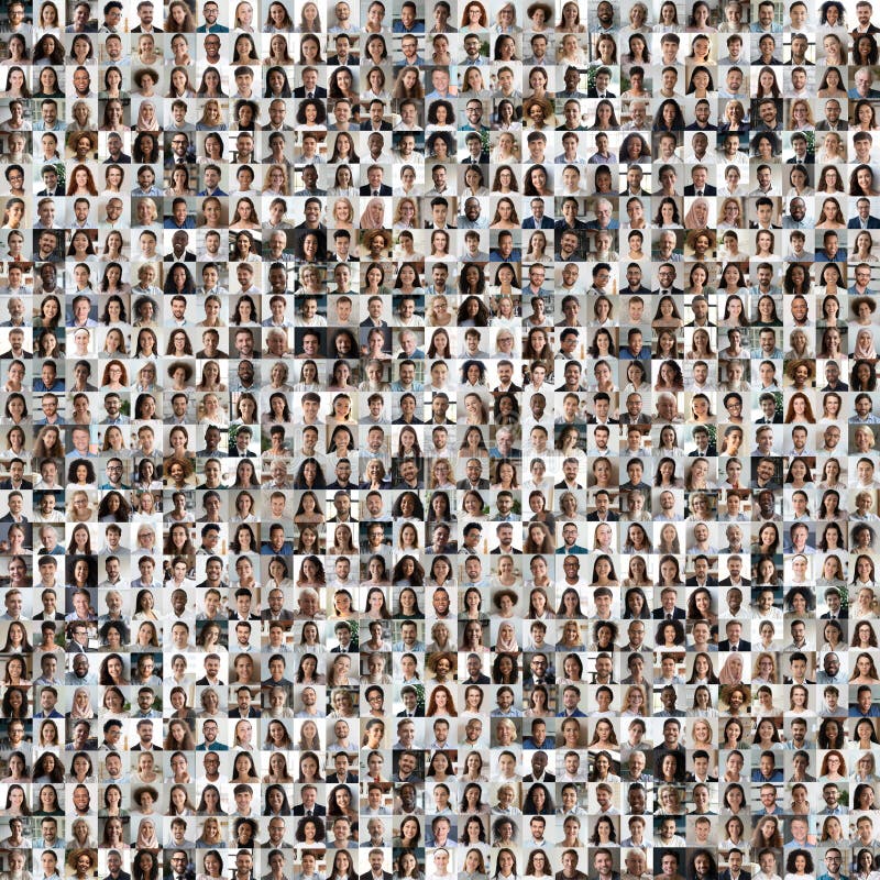 Molte persone multirazziali diverse si trovano di fronte a un mosaico di collage quadrato