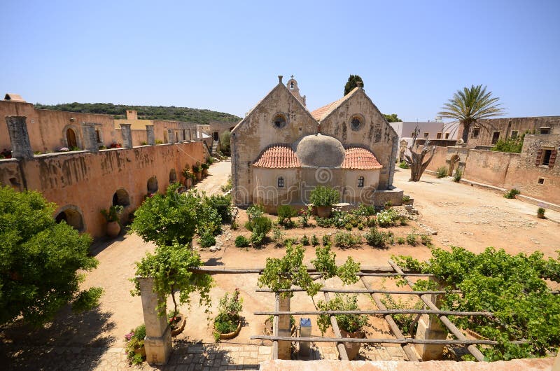 Monasterio de Arkadi y yarda del país, Creta