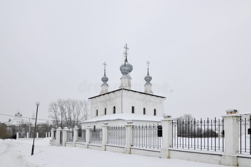 Monastero di Pokrovsky - Suzdal', Russia fotografia stock libera da diritti Monastero di Pokrovsky - Suzdal', Russia fotografia stock libera da diritti