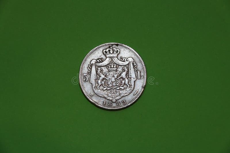 Moneda de plata vieja rumana a partir del año 1882 imagen de archivo libre de regalías Moneda de plata vieja rumana a partir del año 1882 imagen de archivo libre de regalías