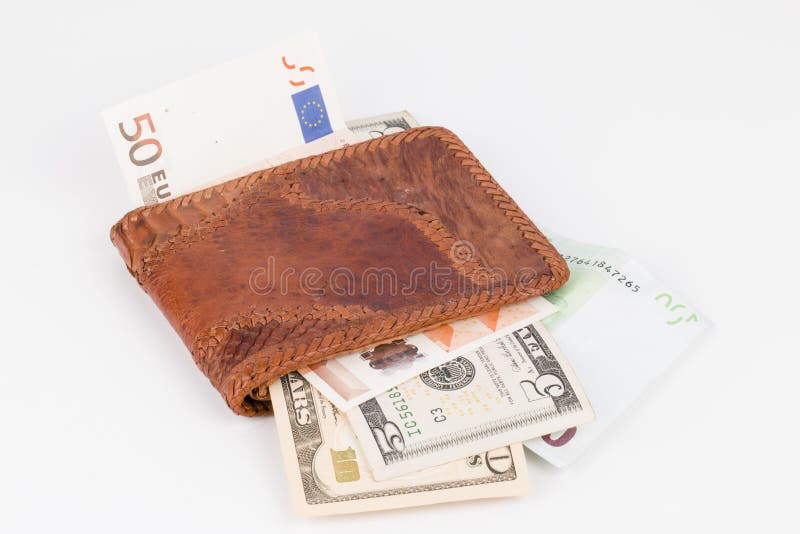 Monedero Con Billetes De Banco Imagen - Imagen de verde, ahorros: 40726263