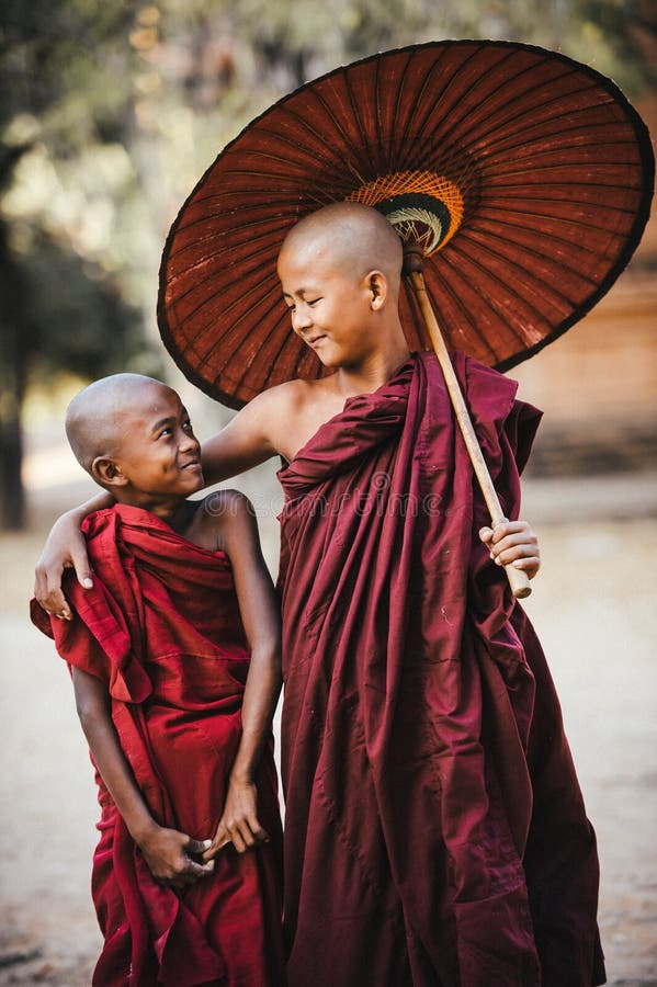 Monjes budistas Amigos