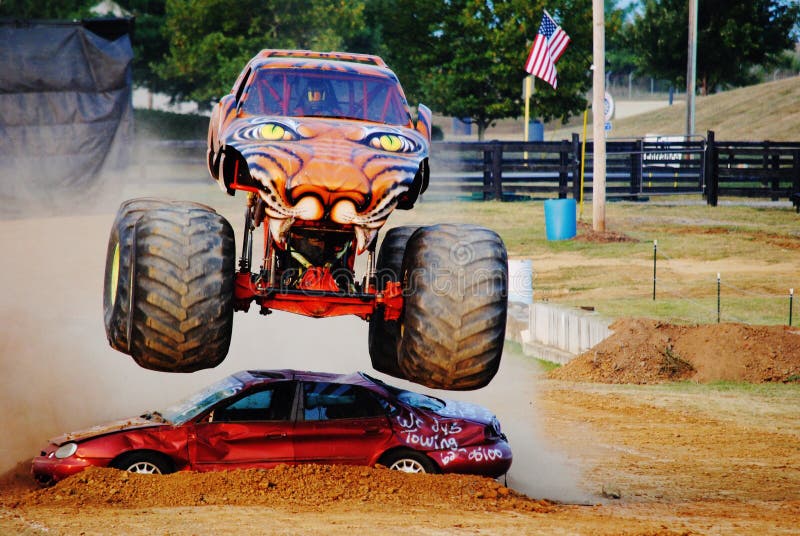 2,791 Monster Truck Stock Photos - Free & Royalty-Free Stock Photos from  Dreamstime