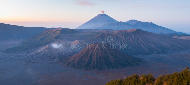 Montagna di Bromo, Indonesia immagine stock Montagna di Bromo, Indonesia immagine stock
