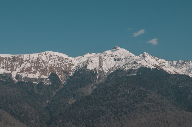 Montañas de invierno de Krasnaya Polyana foto de archivo